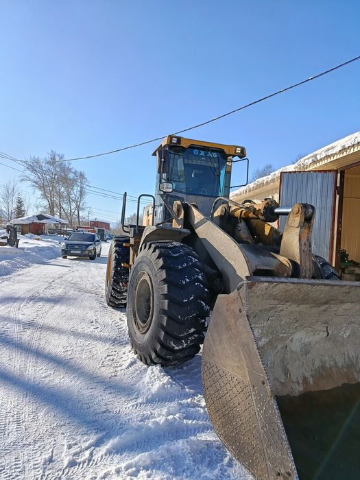 Продам погрузчик 3куба