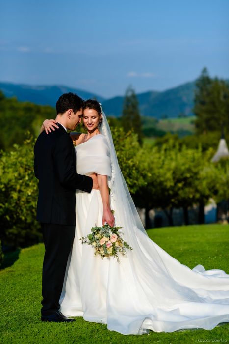 Vand rochie de mireasa