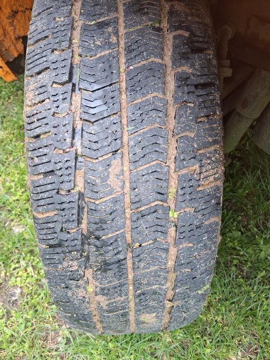 Vînd autoutilitară Volkswagen