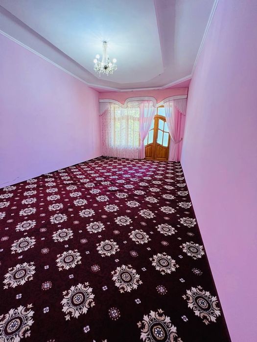 Karmana tumanida hovli sotiladi 16 sutixli jihozlari bn