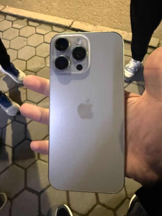 16 pro max 256gb