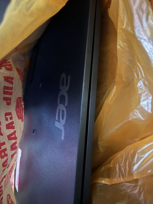 Продам б/у офисную мебель