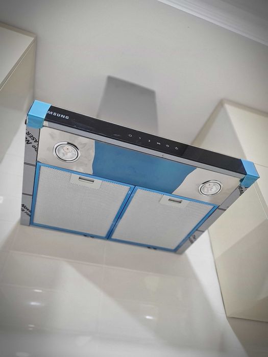 Вытяжка кухонная SAMSUNG