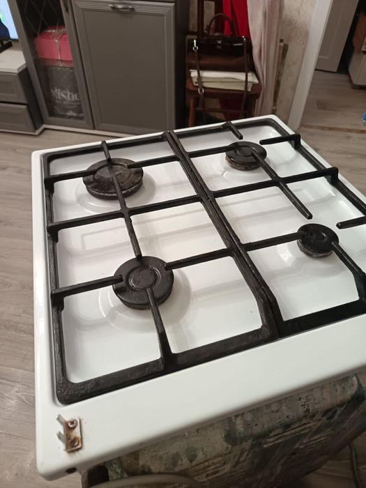 Продаю плиту Greta