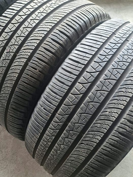 4 anvelope Allseasons 275 45 r21 Pirelli