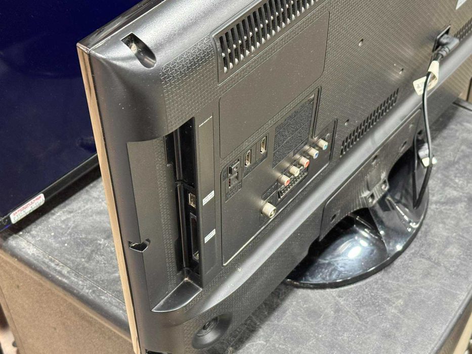 Телевизор - Samsung T28D310EW