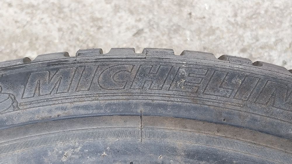 Автомоилни гуми 20 и 17 цола