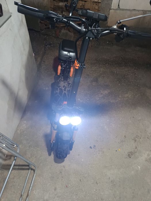 Trotinetă Electrică KuKirin M5 Pro – Putere, Confort și Performanță Of