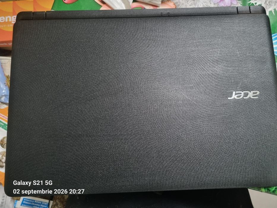 Vând schimb laptop Acer