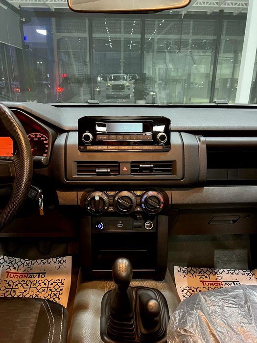 MITSUBISHI L200 2,7 4×4