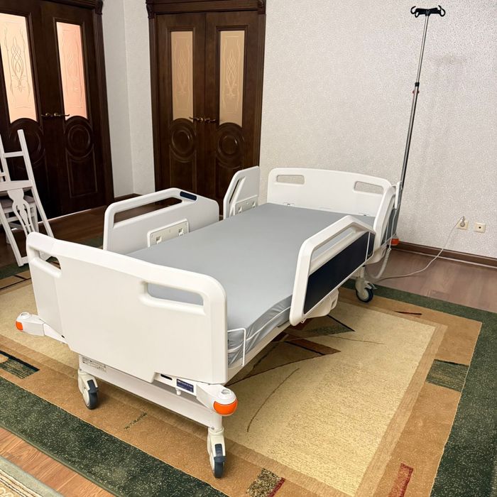 Кровать медицинская