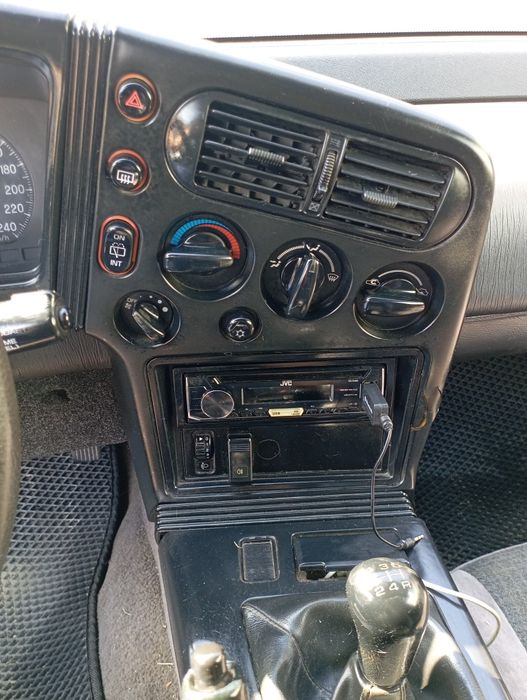 Mitsubishi eclipse