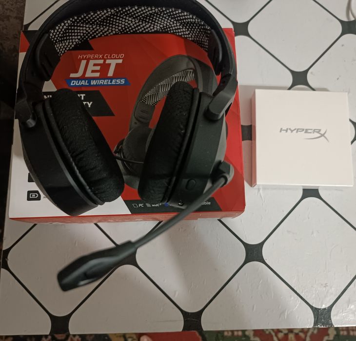 Продам Наушники HYPERX CLOUD JET