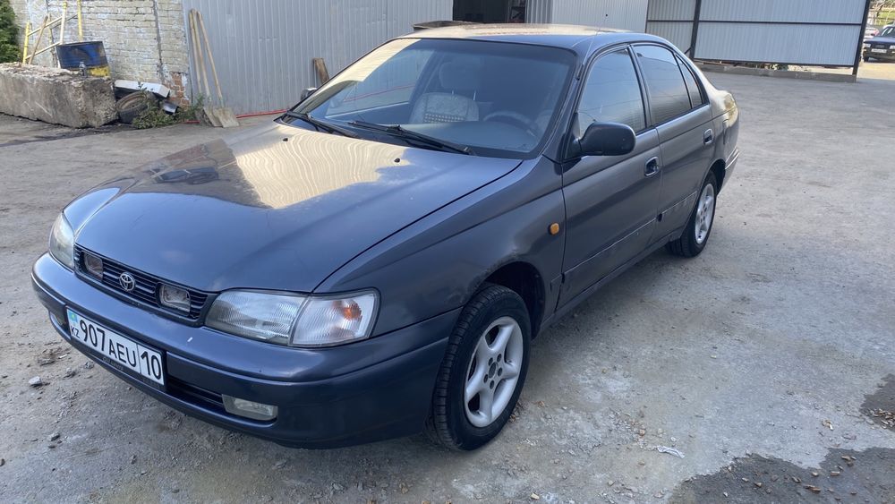 Тойота Карина carina