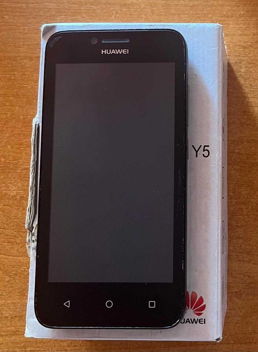Vând smartphone Huawei Y560-L01 funcțional, stare impecabilă