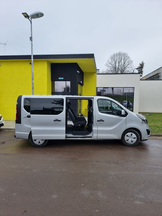 Opel Vivaro 2016