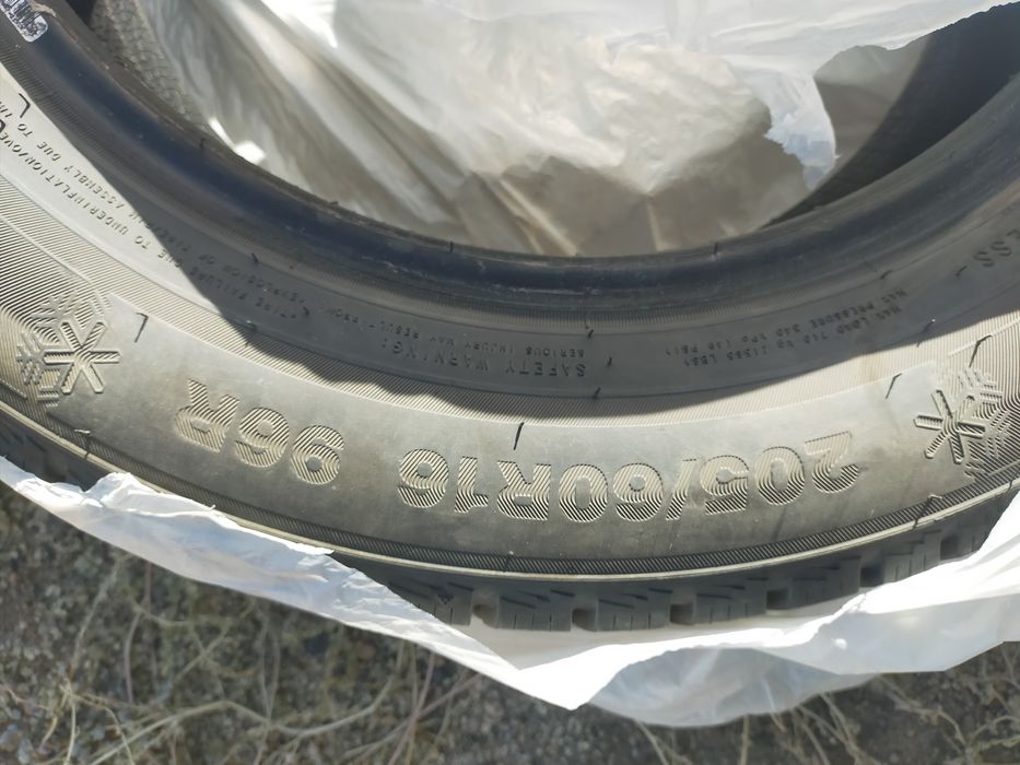 Комлект липучка triangle 205/60/16