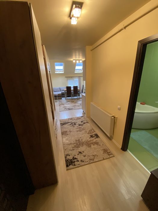 Apartament cu 3 camere  ( 2 dormitoare , living+bucătărie , dresing) cu Lift