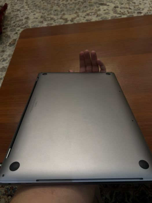 Macbook Pro 16 -inch (2019)
