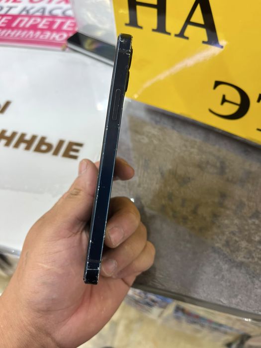 Продам айфон 12 б/у