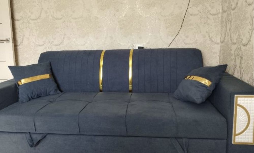 Продам диван. Самовывоз