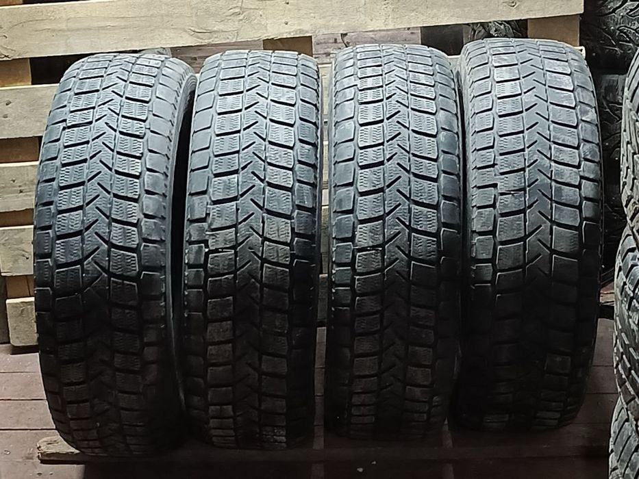 225/70/16 комплект зима