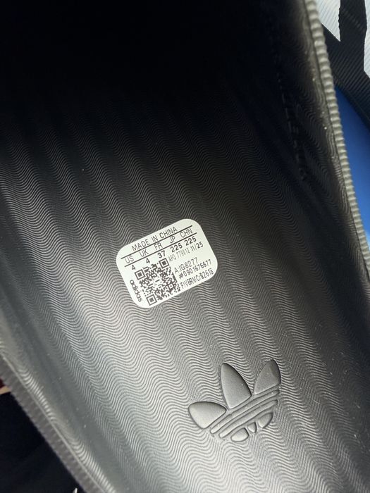 Adifoam superstar новые