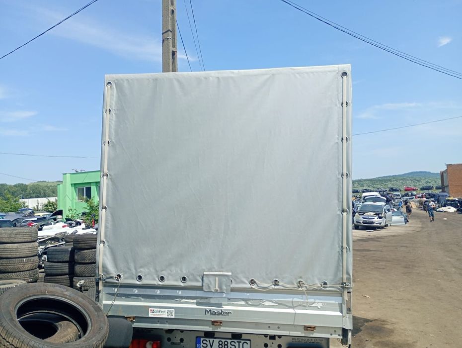 Cub prelata 2,32 m înălțime 2,22 m lățime 4,30 m lungime Renault