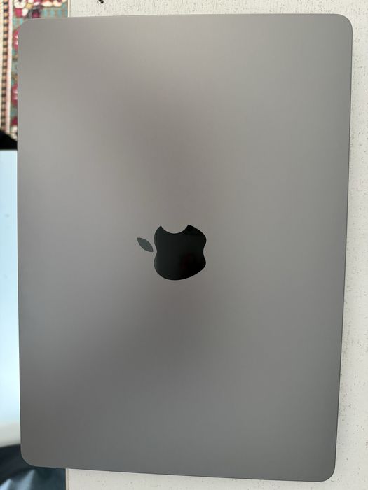Macbook air M2/8/256