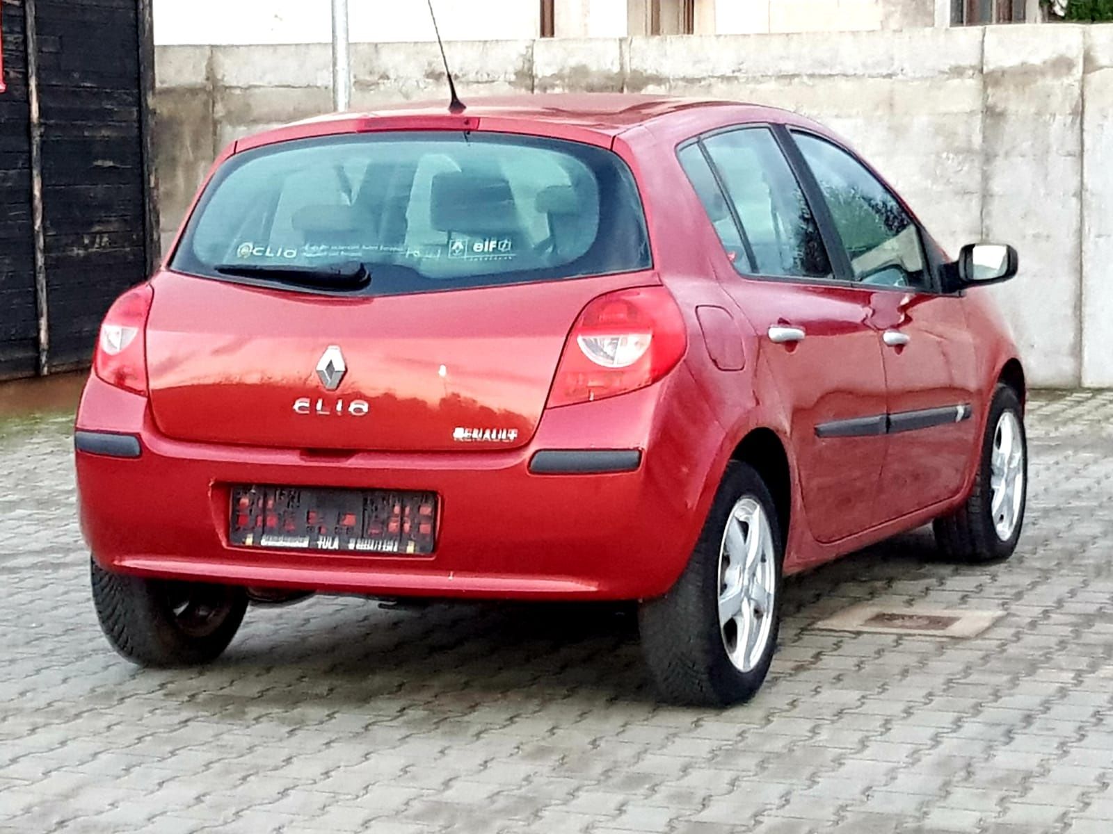 Renault clio 1,5 diesel 90 cp 2006 euro 4 Turda • OLX.ro