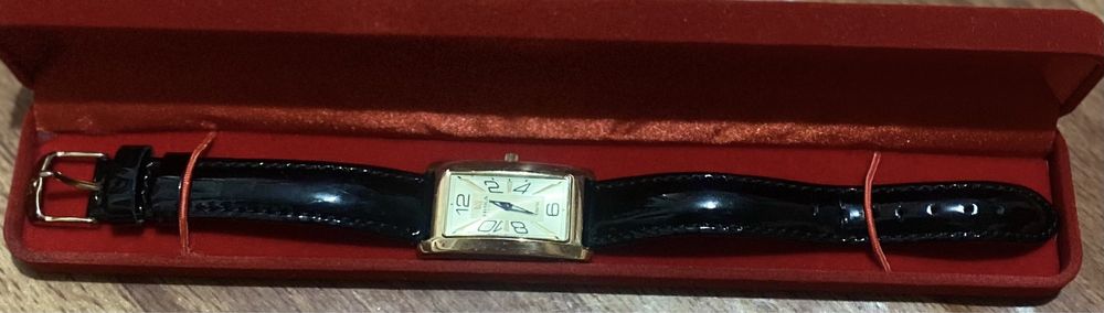 Золотые часы Ника