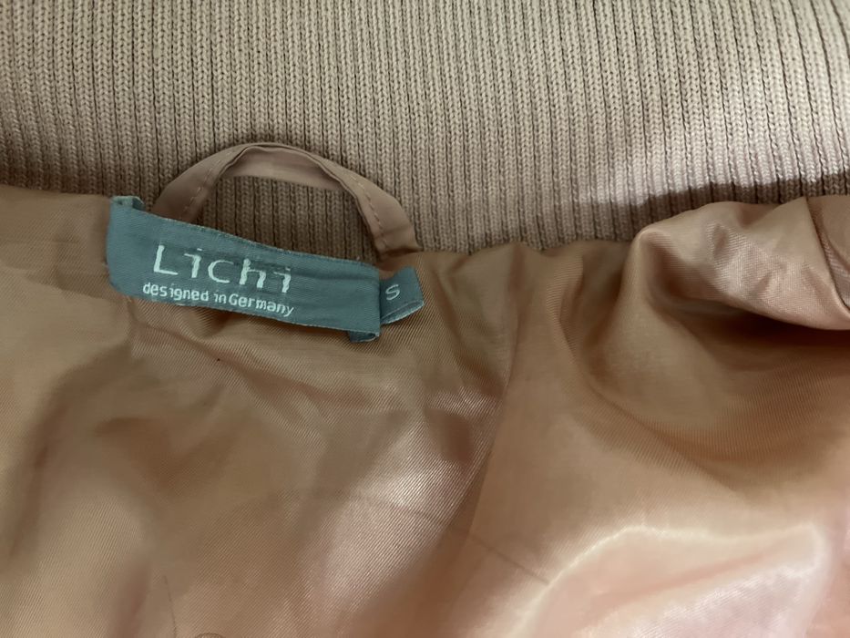 Куртка от Lichi осень/весна