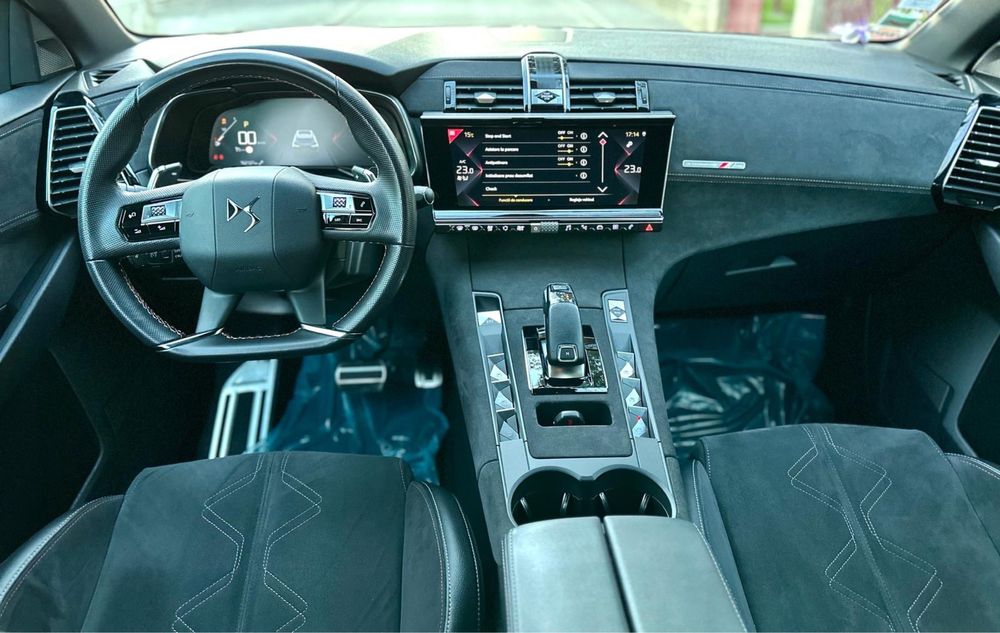 DS 7 CROSSBACK 1,6 Turbo, Automat, 2022