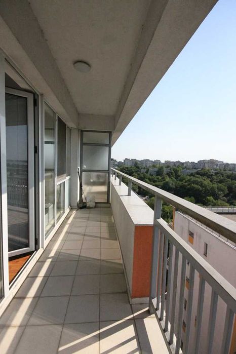 GARSONIERA de inchiriat. Complex Quadra Place