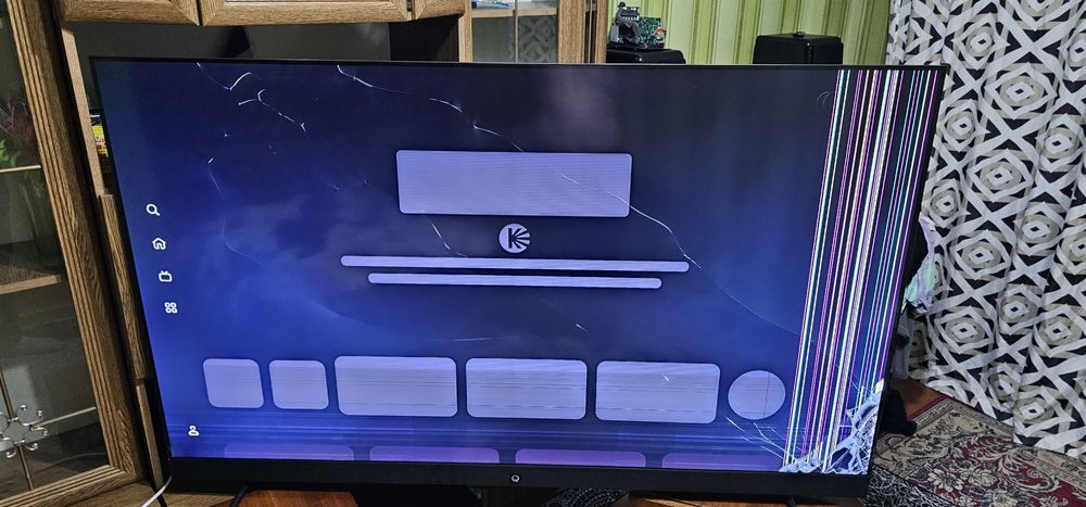 Продам  Телевизор Qwatt 65TKS-MB