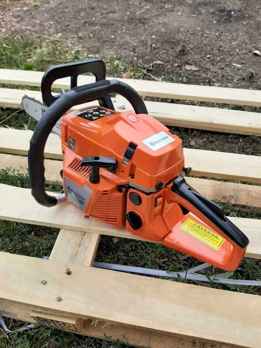 бензинова резачка за дърва хускварна