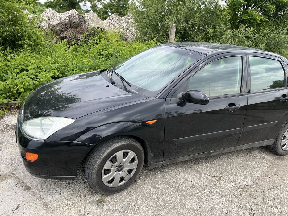 Vand ford focus 1.6 benzina 2001 acte valabile ofer fiscal stare perfecta de functionare  !