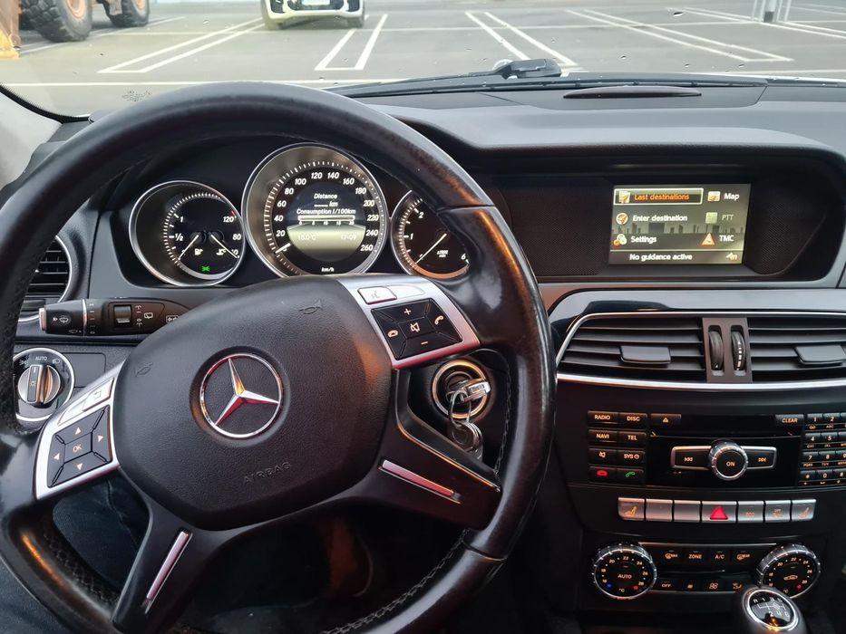 MERCEDES-BENZ C-Class 2013 — imagine 4