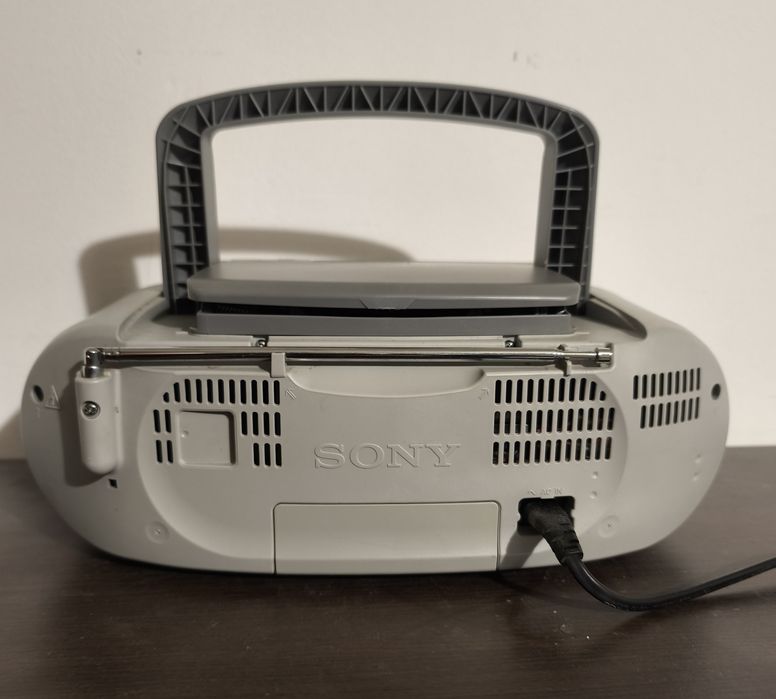 Сиди радио касетофон Sony