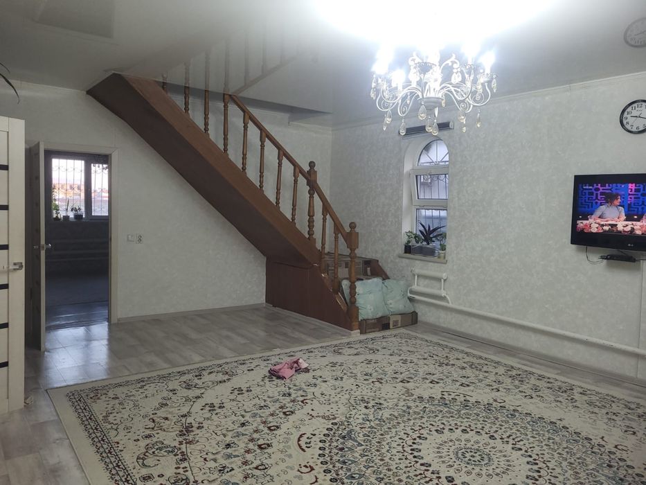 ПолуМансард Дом