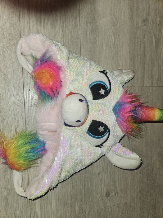 Vand caciula groasa Unicorn cu paiete
