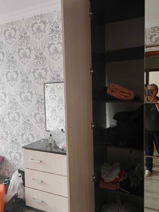 Шифоньер в хорошем состоянии