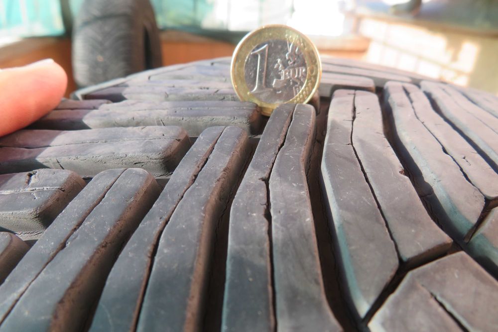2 броя всесезонни Michelin CrossCLIMAT 195/65/15 95V