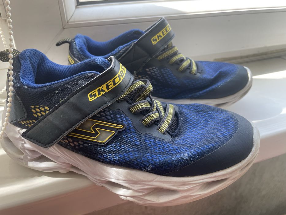 Кроссовки для мальчика