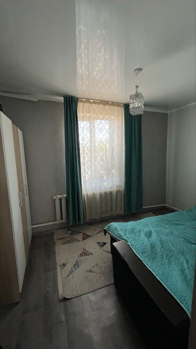 Үй сатамын 4 бөлмелі