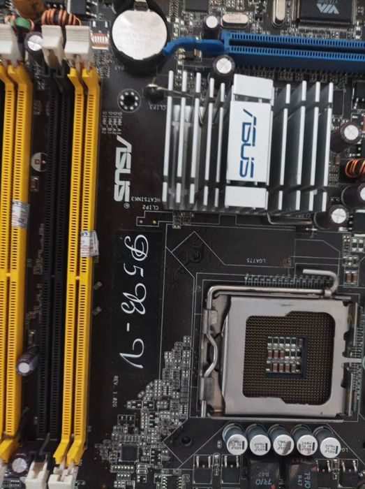 Материнская плата Asus P5B-V