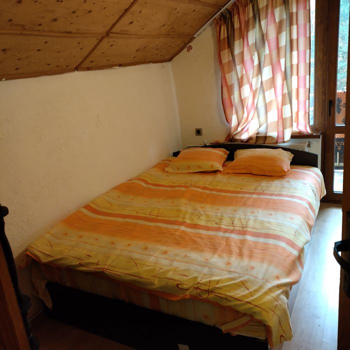 Дава се под наем Къща в Разлог - 200 кв.м за 153 € - Снимка #18