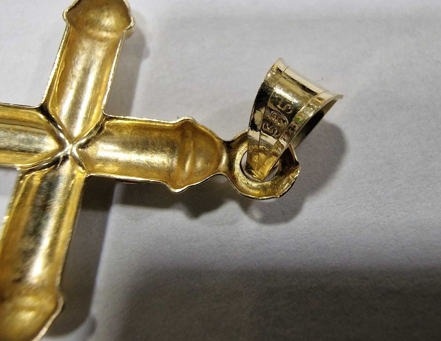 Висулка златен кръст 14К 585 / 1,10 гр.