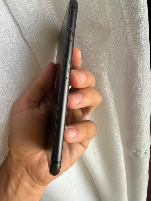 Iphone 8 64 GB Negru Baterie 100% Impecabil