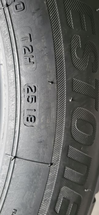 4 anvelope noi 205 60 16 bridgestone blzzak lm 001 iarna 2018